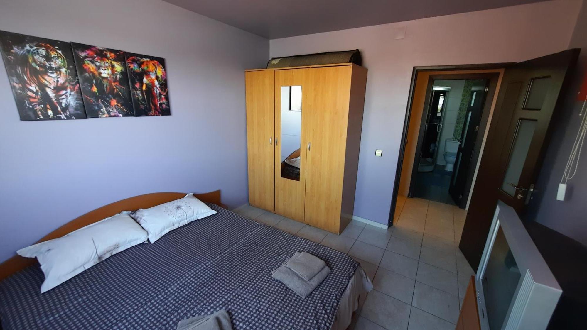 Spacious, Modern Condo In New Villa - Sleeps 6 Bucureşti Eksteriør bilde
